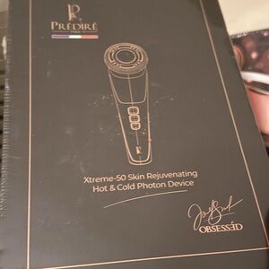 Predire Paris Xtreme-50 Skin Rejuvenating Hot & Cold Photon Device MSRP$5800